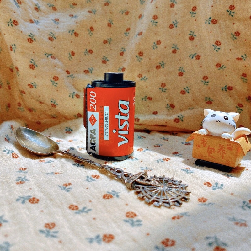 Film chụp ảnh 135 outdate Agfa Vista 200 - 27exp/36exp, Date 2002/2006