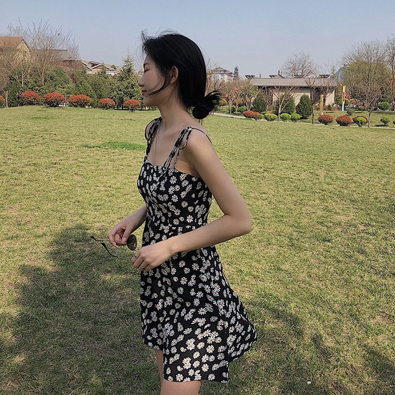 IELGY     Váy Mới Váy Hoa Cúc Cổ Điển