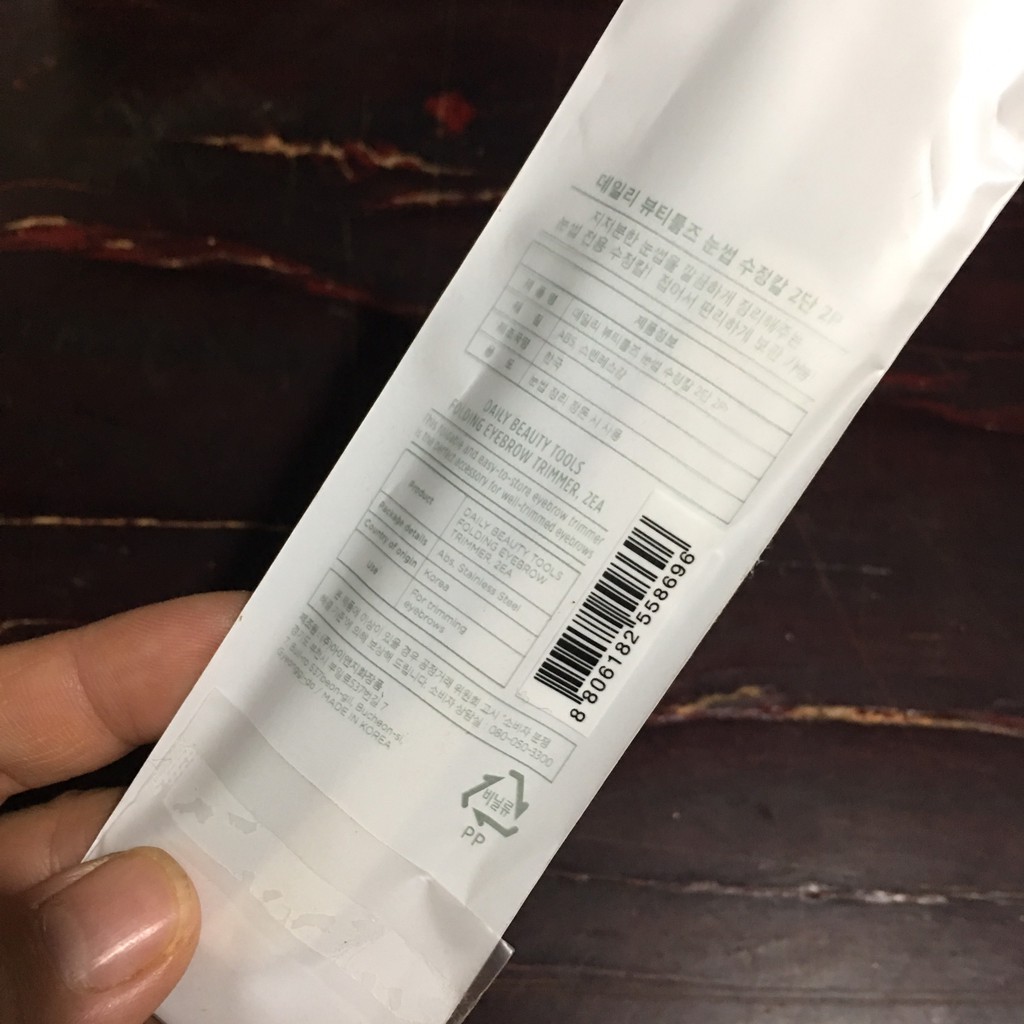 TFS DAO CẠO CHÂN MÀY Eyebrow Trimmer ĐẦU DÀI