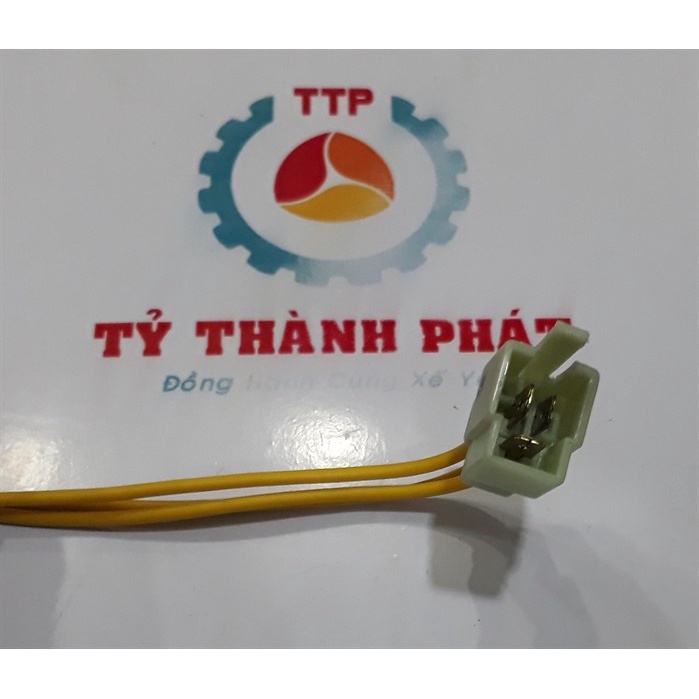 Đuôi sạc 3 fa đầu đực G5 màu vàng (Cái)