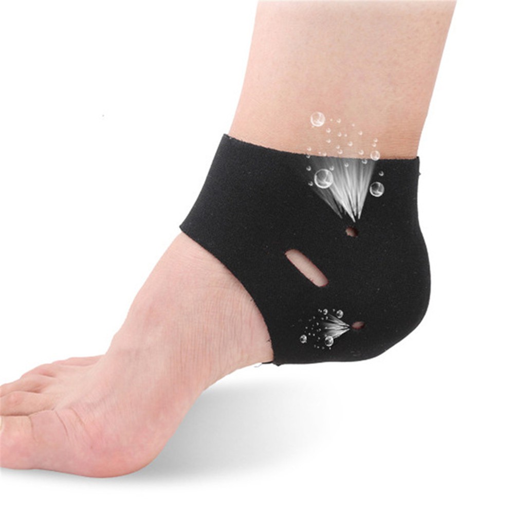 Vớ bọc gót chân hút ẩm giúp hạn chế nứt nẻ