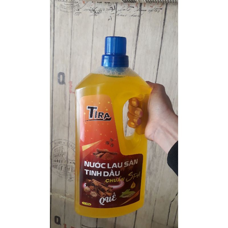 Nước lau sàn chuẩn Spa Tinh dầu Quế thiên nhiên 1,8 Lít