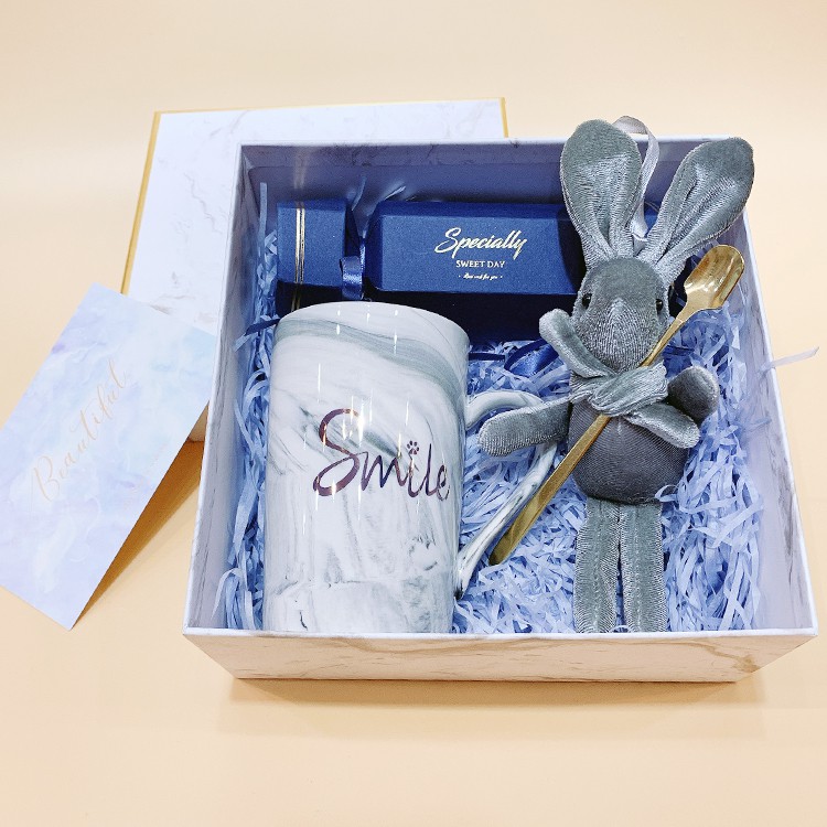 Bộ hộp quà tặng sinh nhật dễ thương cho người yêu, bạn gái, bạn trai kèm túi quà | BigBuy360 - bigbuy360.vn