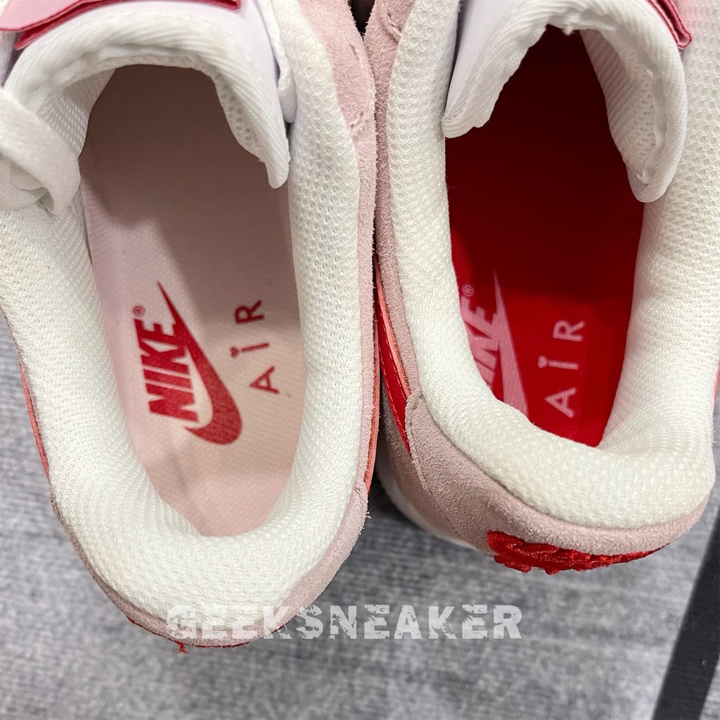 [GeekSneaker] Giày thể thao Air Force 1 - QS Valentine's Day Love Letter | BigBuy360 - bigbuy360.vn