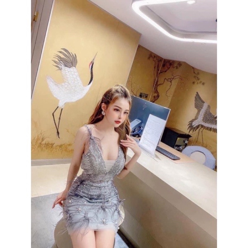 Đầm body kết hạt phối lông sang chảnh