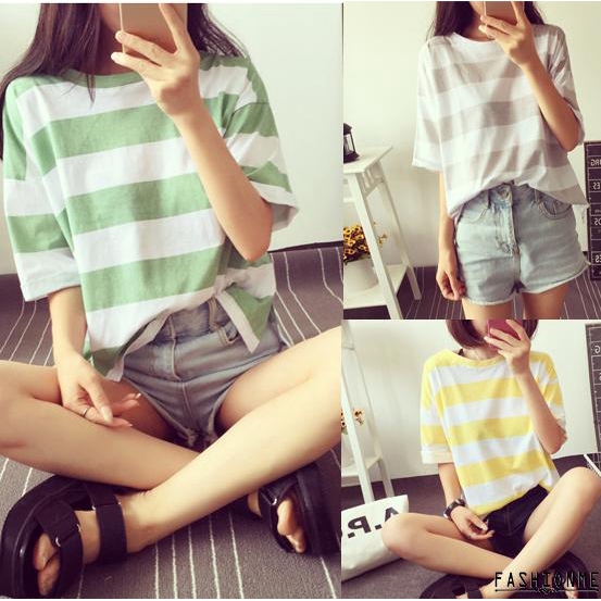 Áo thun cổ tròn kẻ sọc ngang