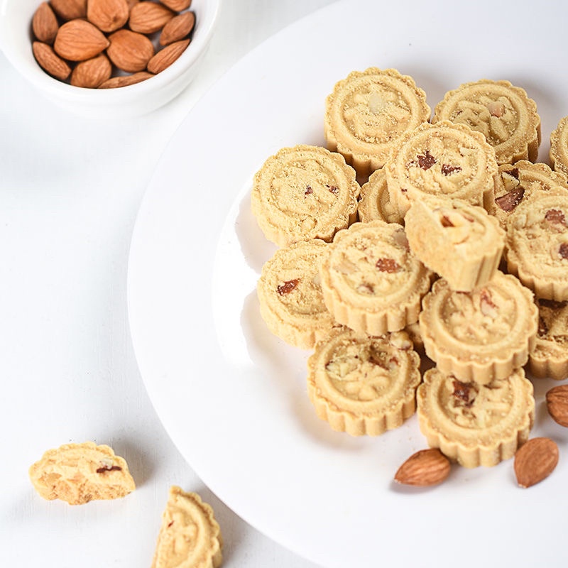 Bánh Hạnh Nhân Đặc Sản MaCao thơm ngon