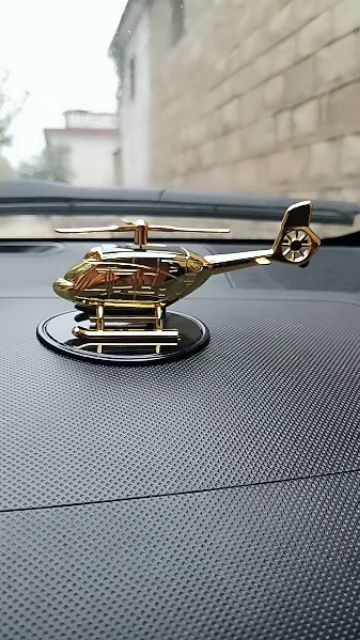 Máy bay trực thăng mô hình/ túi thơm xe hơi-chuyển động bằng năng lượng mặt trời