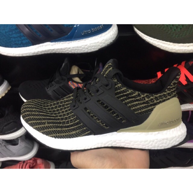 Giày thể thao ultra boost