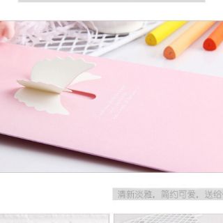 Thiệp cài chúc mừng