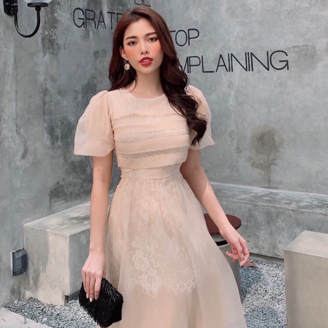 Đầm tiểu thư nude xếp ly hàng thiết kế
