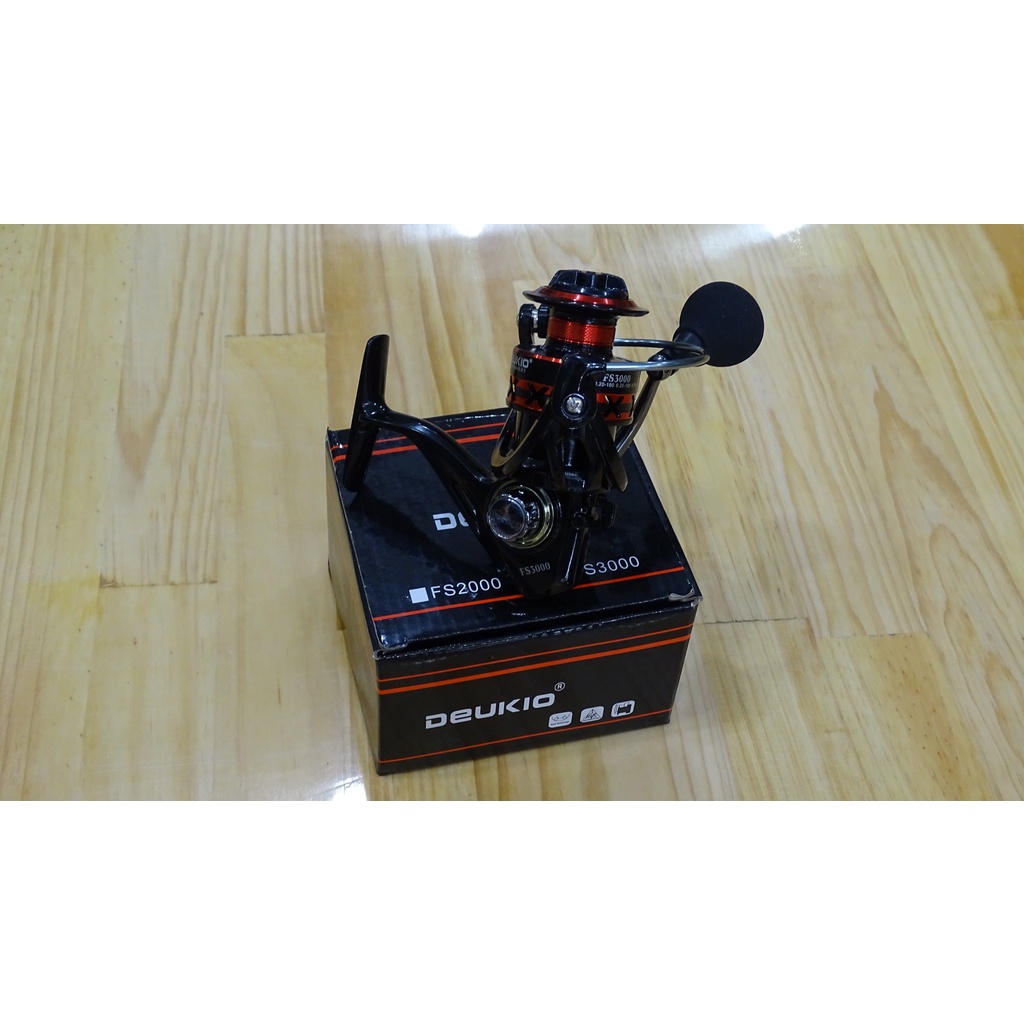 Máy câu cá DEUKIO FS3000.