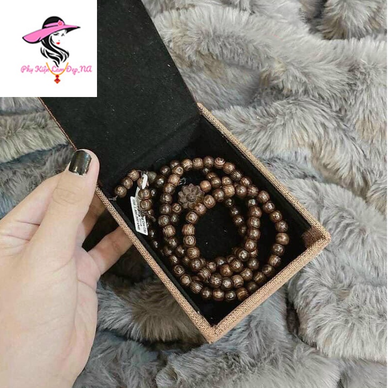 Vòng Tay Trầm Hương, Chuỗi Vòng 108 Hạt Trầm Mix Bông Sen Tặng Kèm Hộp Đựng Và Dây Chỉ Đỏ May Mắn