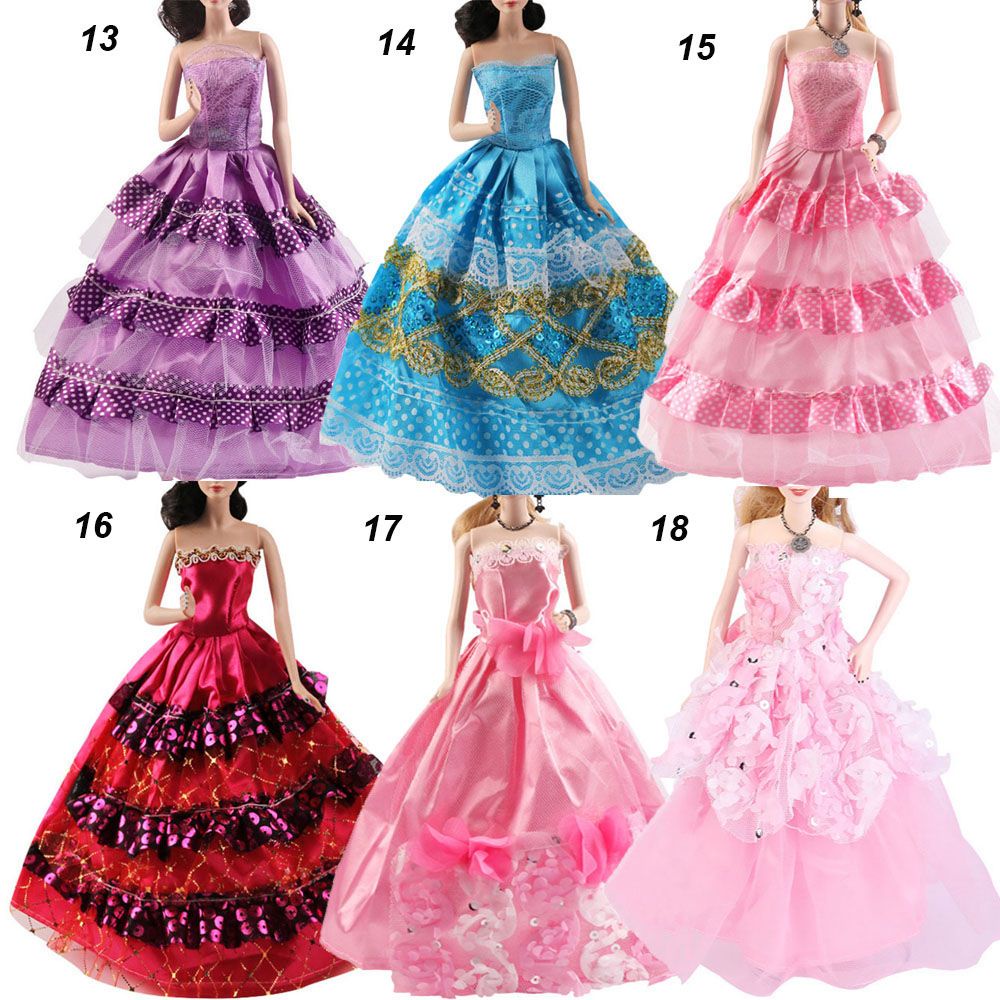 Đầm thời trang cho búp bê 30cm