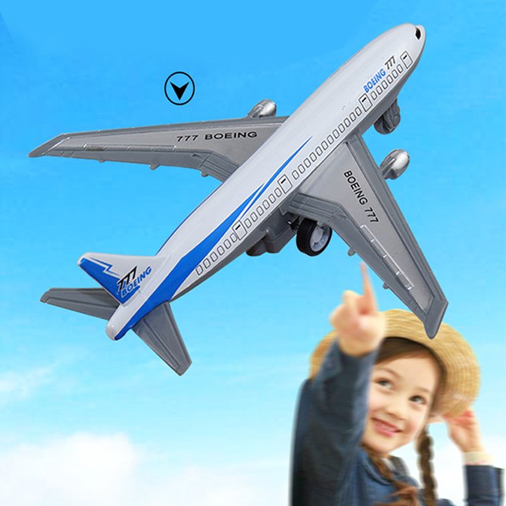 Đồ chơi mô hình máy bay dân dụng bằng nhựa Boeing chạy trớn