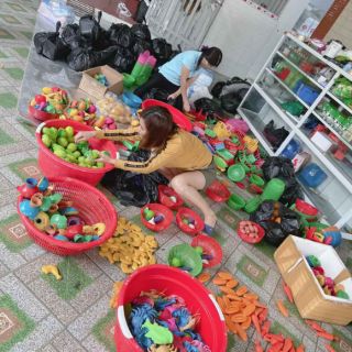 Bộ đồ chơi set 1kg cho cho bé