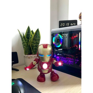 Iron man biết nhảy