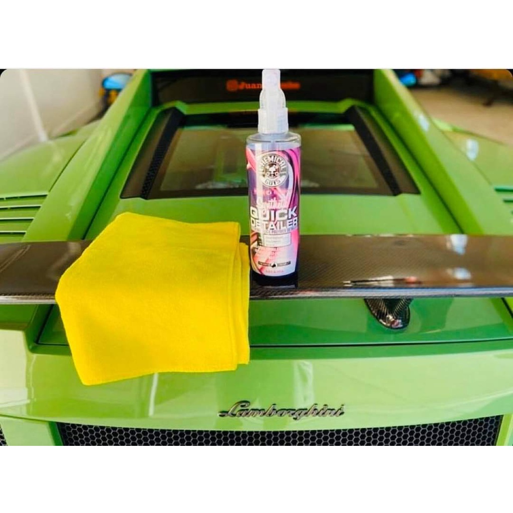 Dung dịch XỊT BÓNG NHANH chứa nano Polymer thương hiệu CHEMICAL GUYS SYNTHETICH QUICK DETAIL - Mỹ- Dung tích 3.8L