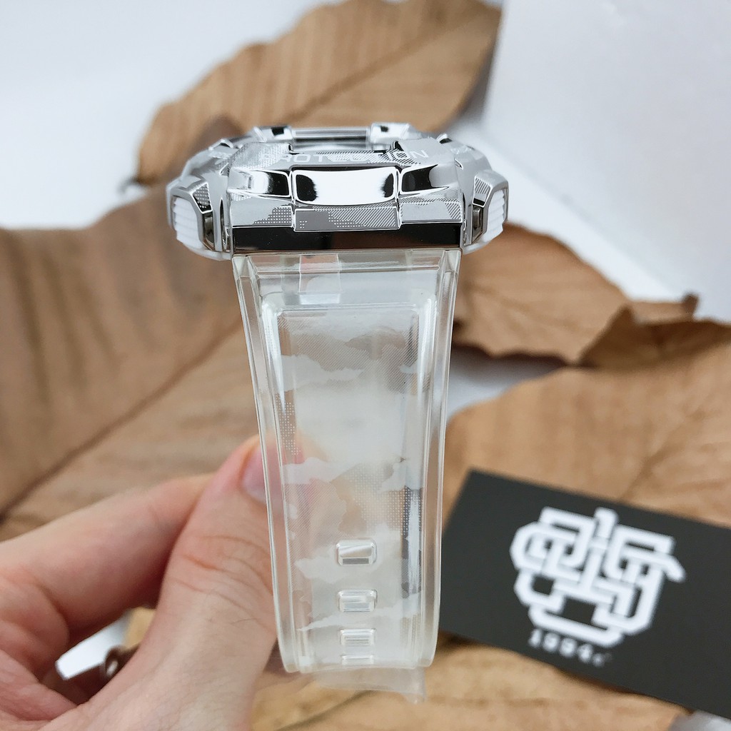 Đồng hồ nam Casio G-SHOCK GM-110 / GM-110SCM-1A chống va đập chính hãng