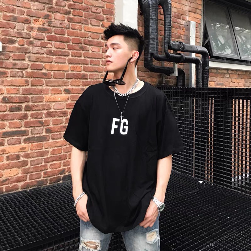 Áo thun nam nữ  unisex fg form rộng cổ tròn oversize cotton giá rẻ màu đen trắng shophienmai
