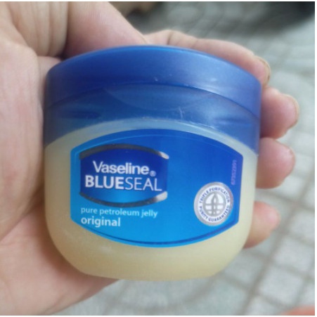 Sáp Dưỡng Ẩm Vaseline Blueseal - đa năng cho môi tay,chân 50ml dùng được cho cả Mặt và Body