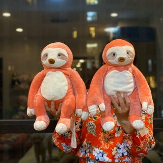Thú bông Bé lười và chó Shiba.