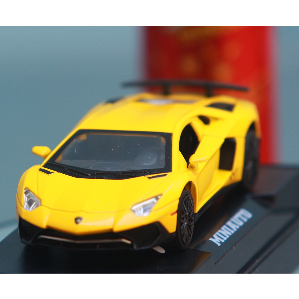 Đồ chơi Xe mô hình hợp kim Lamborghini SV LP750-4 cao cấp, tỷ lệ 1:32, quà tặng, trang trí, sưu tầm.