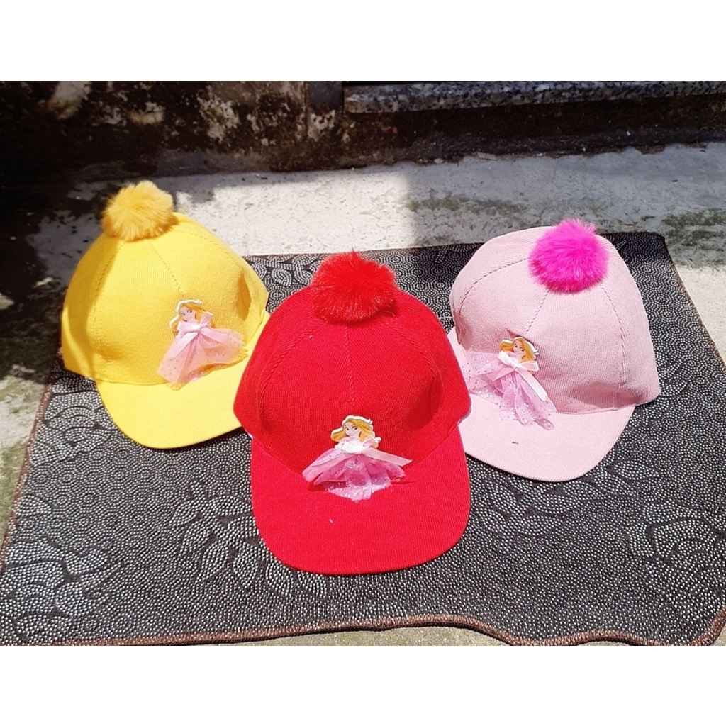 Nón Kết Nhung Cục Bông Công Chúa Cho Bé Gái Đáng Yêu Xinh Xắn