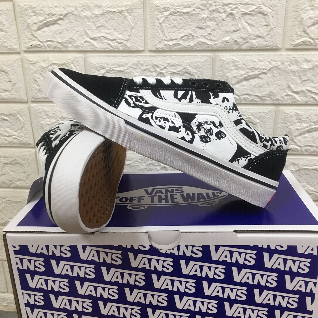 Giày sneakers VANS OLD SKOOL Cổ Thấp In Hình Đầu Lâu Màu Trắng Đen Cá Tính Cho Nam Và Nữ