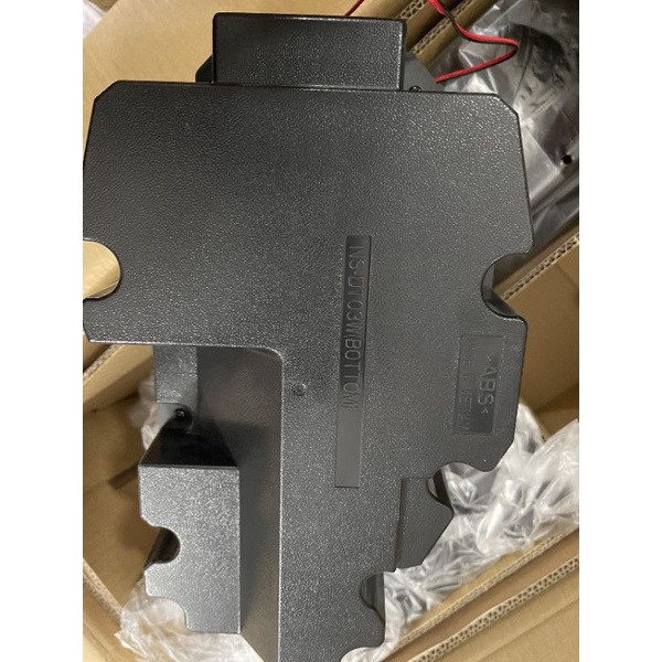 Súp hơi nhét gầm ô tô 8r40w 16cm hàng tuyển đẹp cực mạnh.