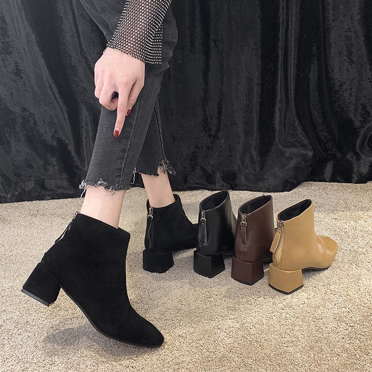 Giày bốt mũi vuông màu trơn thời trang cho nữ | BigBuy360 - bigbuy360.vn