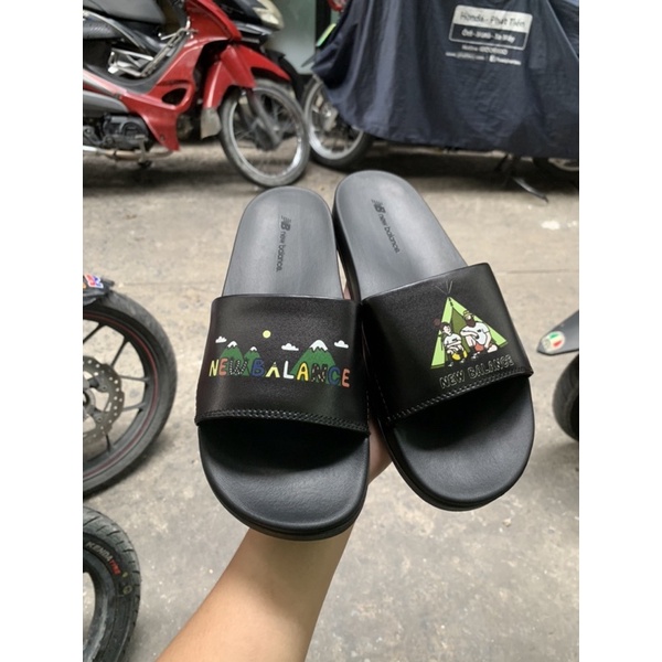 Dép New balan - lều người