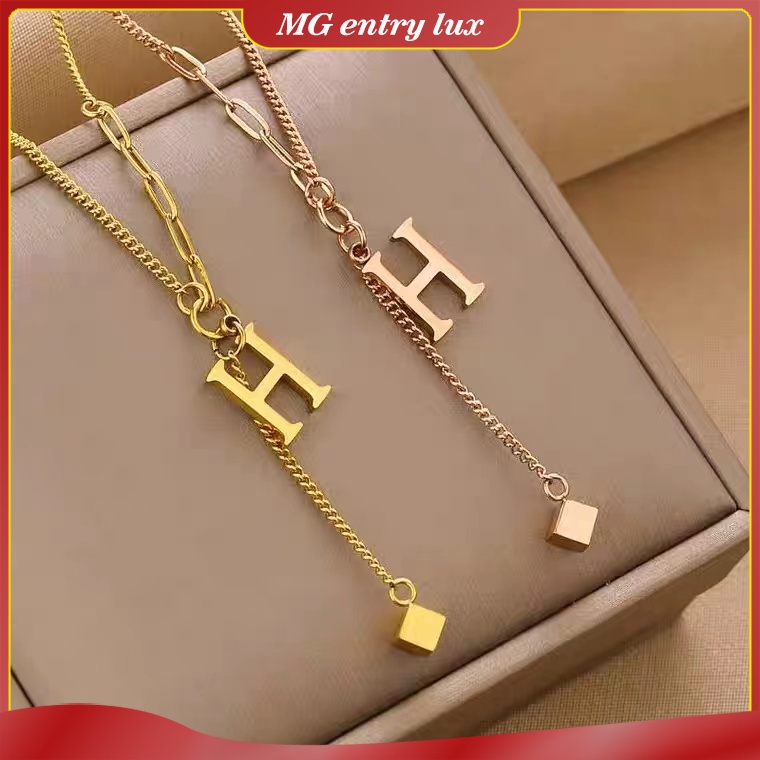 Vòng cổ Thép Titan Mạ Vàng 18K Phối Mặt Hình Chữ H Chống Dị Ứng Không Phai Màu Thời Trang Cho Nữ