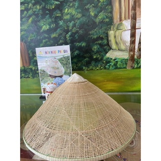 NÓN KHUNG LƯỚI( nón khung) THƯA CHỤP ÁO DÀI (nón ngựa phú gia bình định)