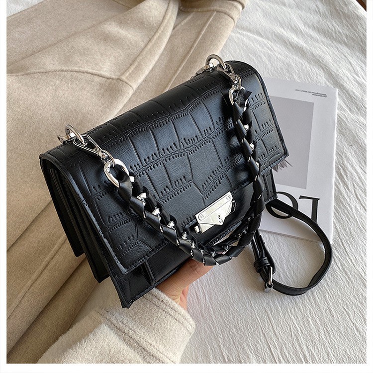 Túi Xách Nữ HURF Bản Đeo Chéo Kết Hợp Dây Da Và Dây Xích Phong Cách Trẻ Trung - TX030 | BigBuy360 - bigbuy360.vn