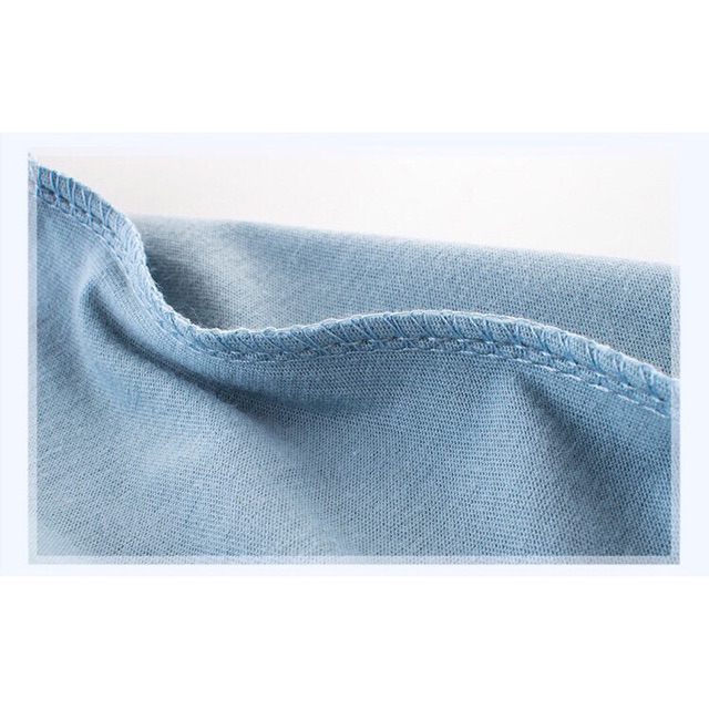 Áo thun tay ngắn in hình cá mập dễ thương cho bé trai