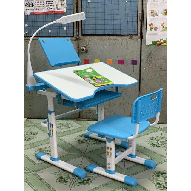 Bàn học sinh chống gù - chống cận
