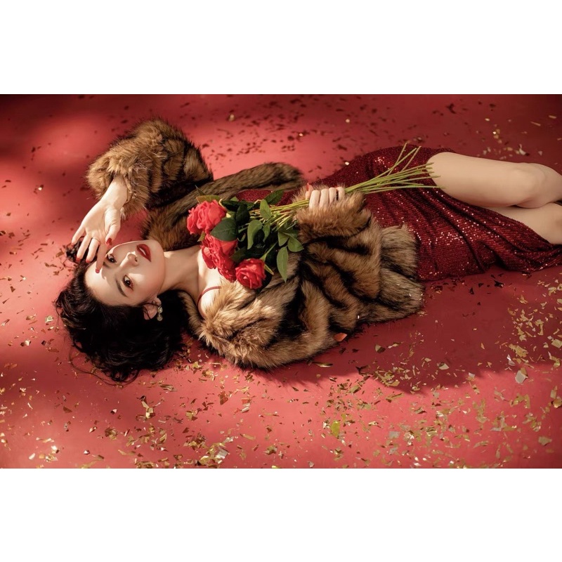 Áo khoác lông nữ hai màu trắng/ nâu sang trọng dành cho nữ hàng quảng châu loại đẹp