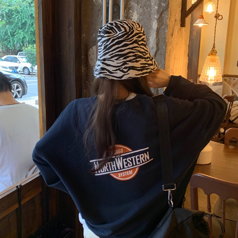 Áo Sweatshirt IELGY dài tay dáng rộng và mỏng dài trung bình in họa tiết chữ thời trang đường phố Hàn Quốc