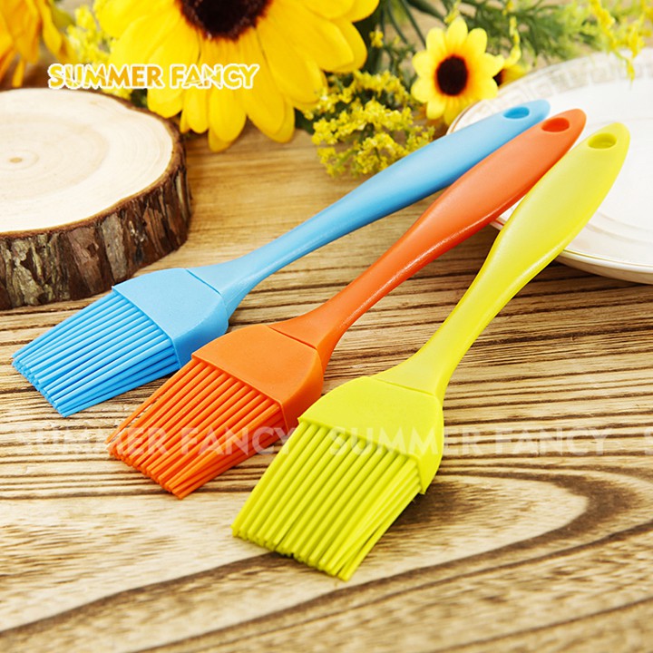 Chổi quét silicon 21cm, 26cm đúc liền vuông -  cooking brush