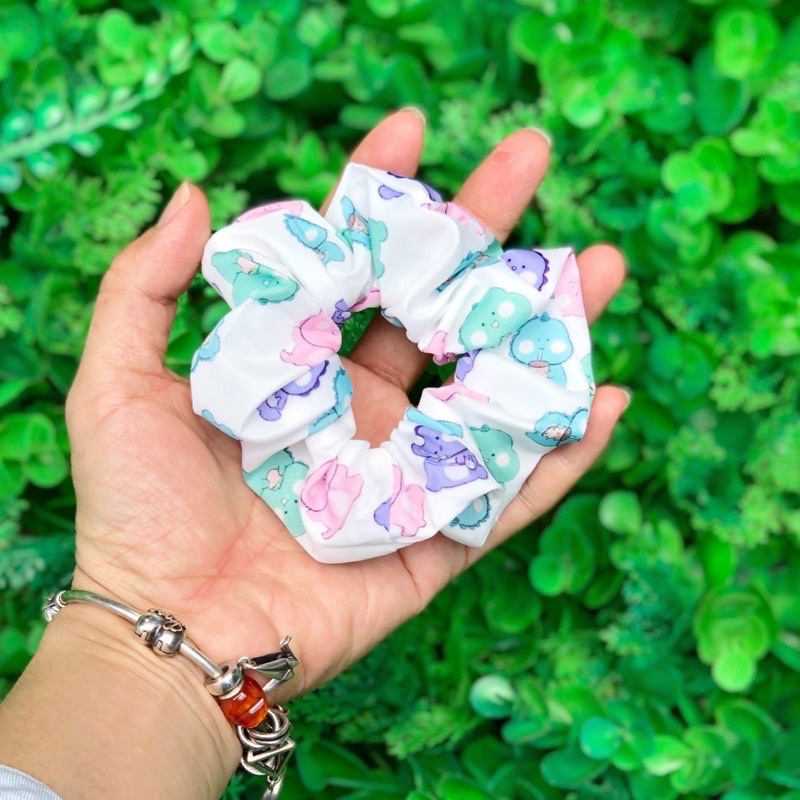 Dây cột tóc scrunchies hoạ tiết nhiều hình dễ thương