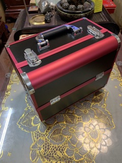 Cốp nhôm 2 khuy có sẵn (sz 32*21*26cm)