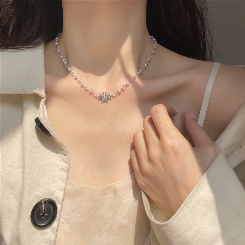 Vòng Cổ Choker Hình Bướm Đính Ngọc Trai Nhân Tạo Thời Trang