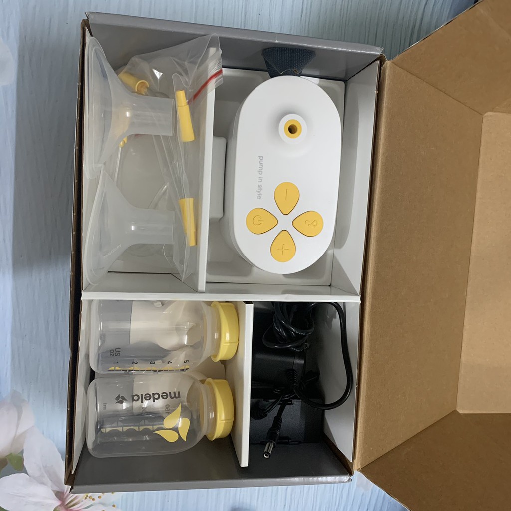Máy hút sữa Medela Pump Max Flow mới Nguyên tem Chính hãng BH 24 tháng bản đầy đủ / rút gọn