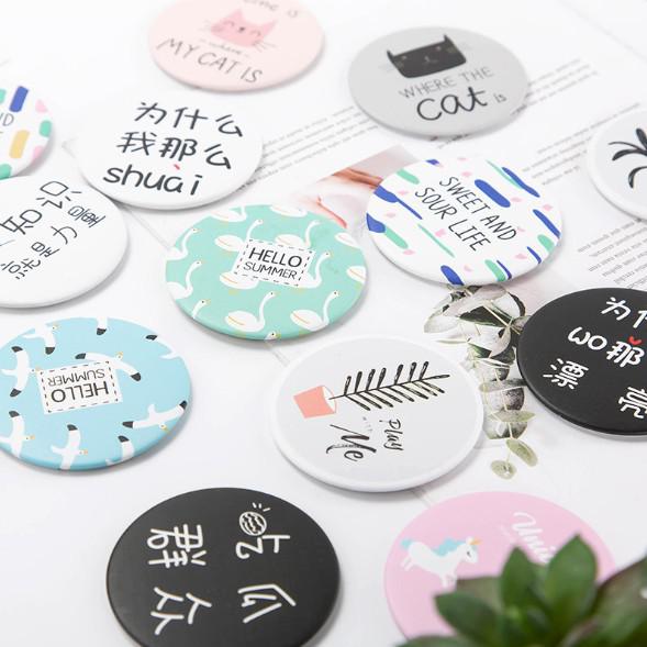 gương cầm tay mini