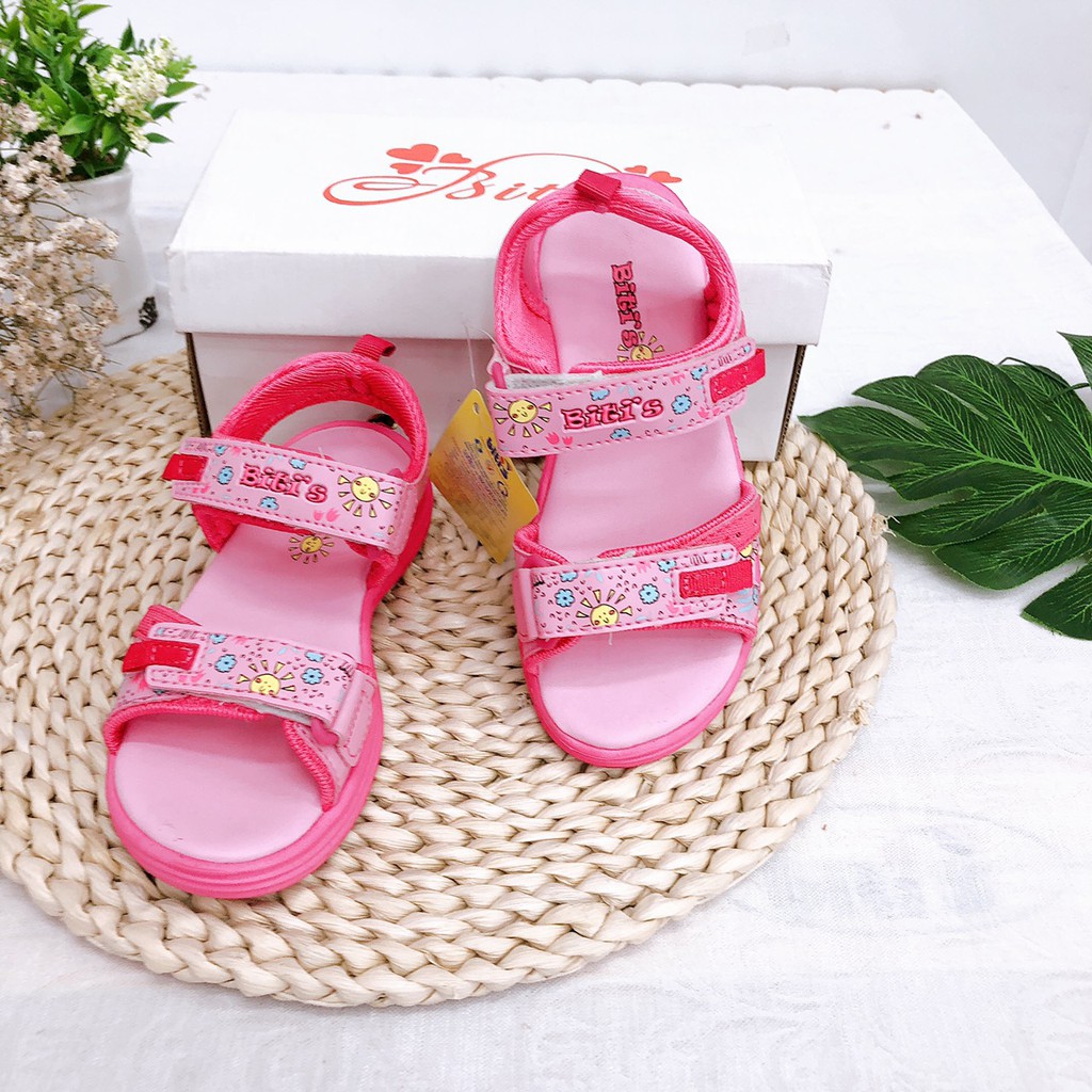 Giày sandal quai hậu học sinh bé gái , họa tiết bông hoa , đế siêu nhẹ DEG000100