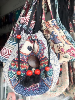 Túi thổ cẩm👛