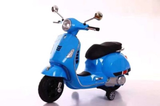 ☘️ Xe máy điên vespa LX125. Ibox cho shop để chọn màu nhé😘😘