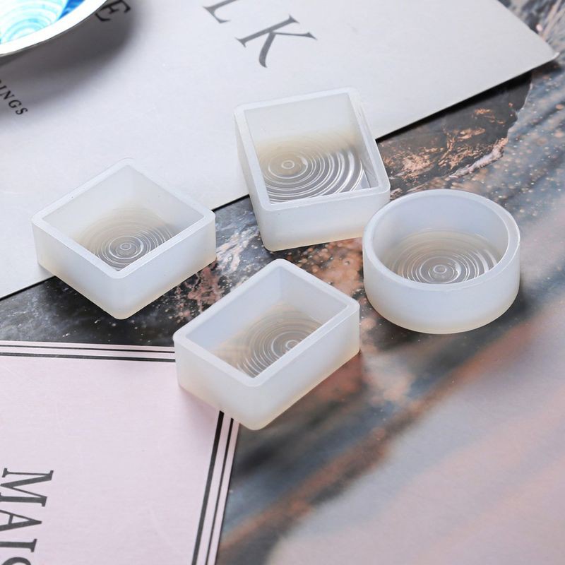 Set 4 Khuôn Silicon Làm Mặt Dây Chuyền Thủ Công Siêu Tiện Lợi