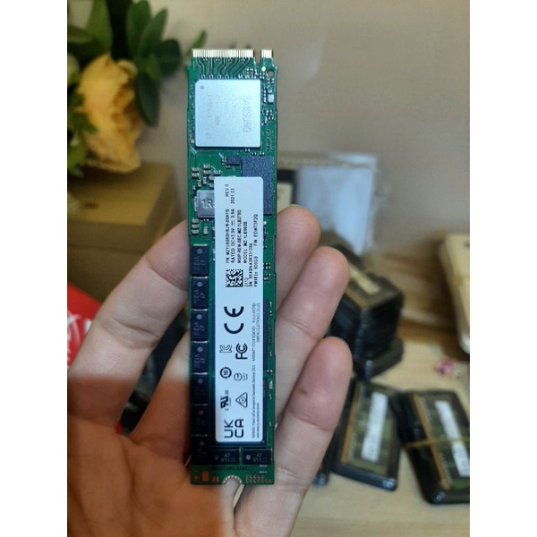 Adapter Asus Hyper Gen4x16 4 Slot M2 - Bảo hành 12 tháng